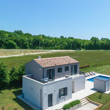 Stunning Home In Barban With Wifi 외부 사진